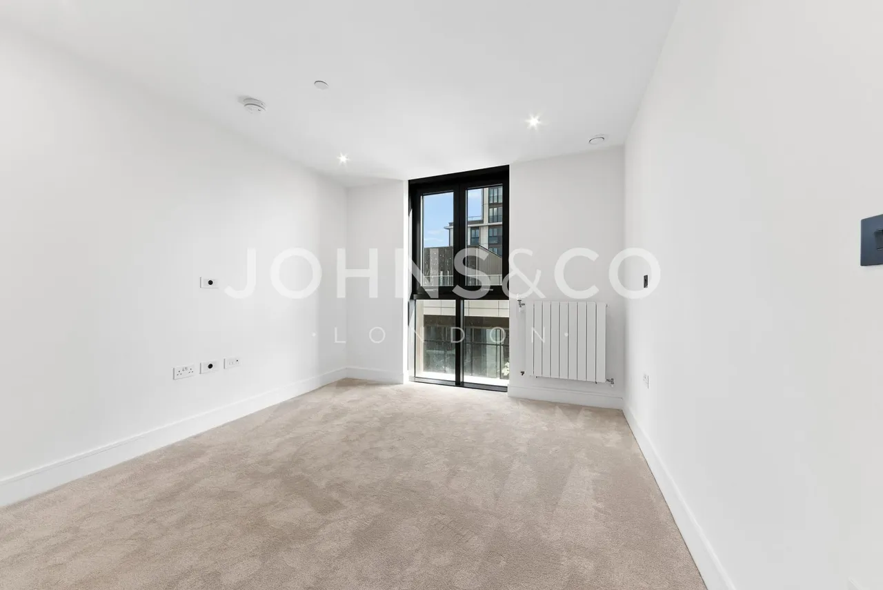 Redwood Tower, Affinity View, E16, photo 7