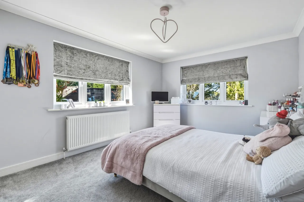 Chelmsford Road, White Roding, CM6, photo 17