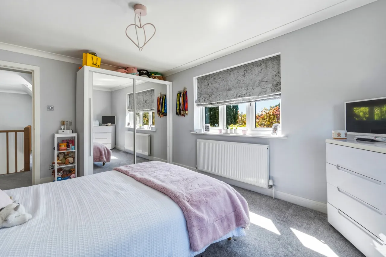 Chelmsford Road, White Roding, CM6, photo 18