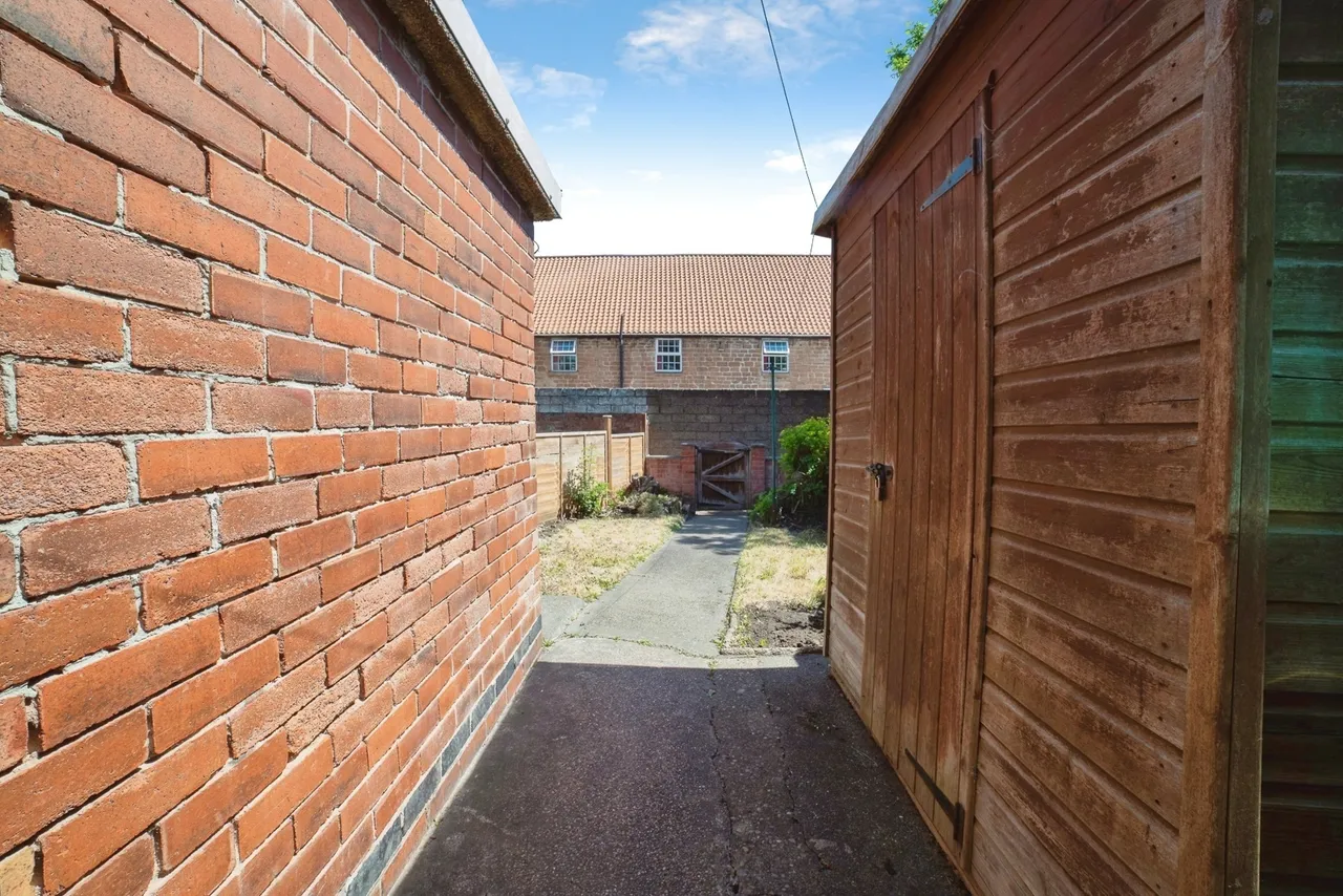 Thorn Terrace, Mansfield, NG18, photo 15