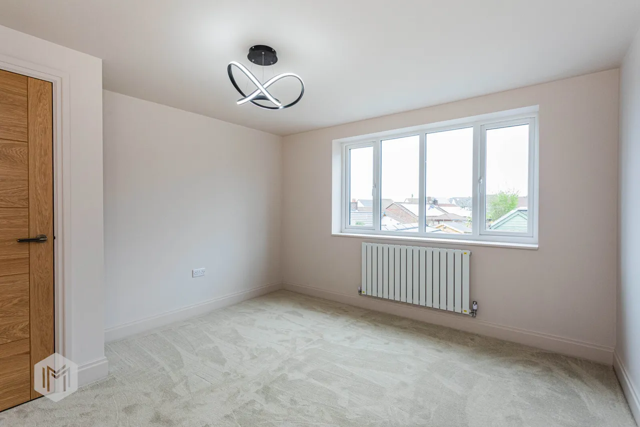 Taywood Road, Bolton, BL3 4SJ, photo 10