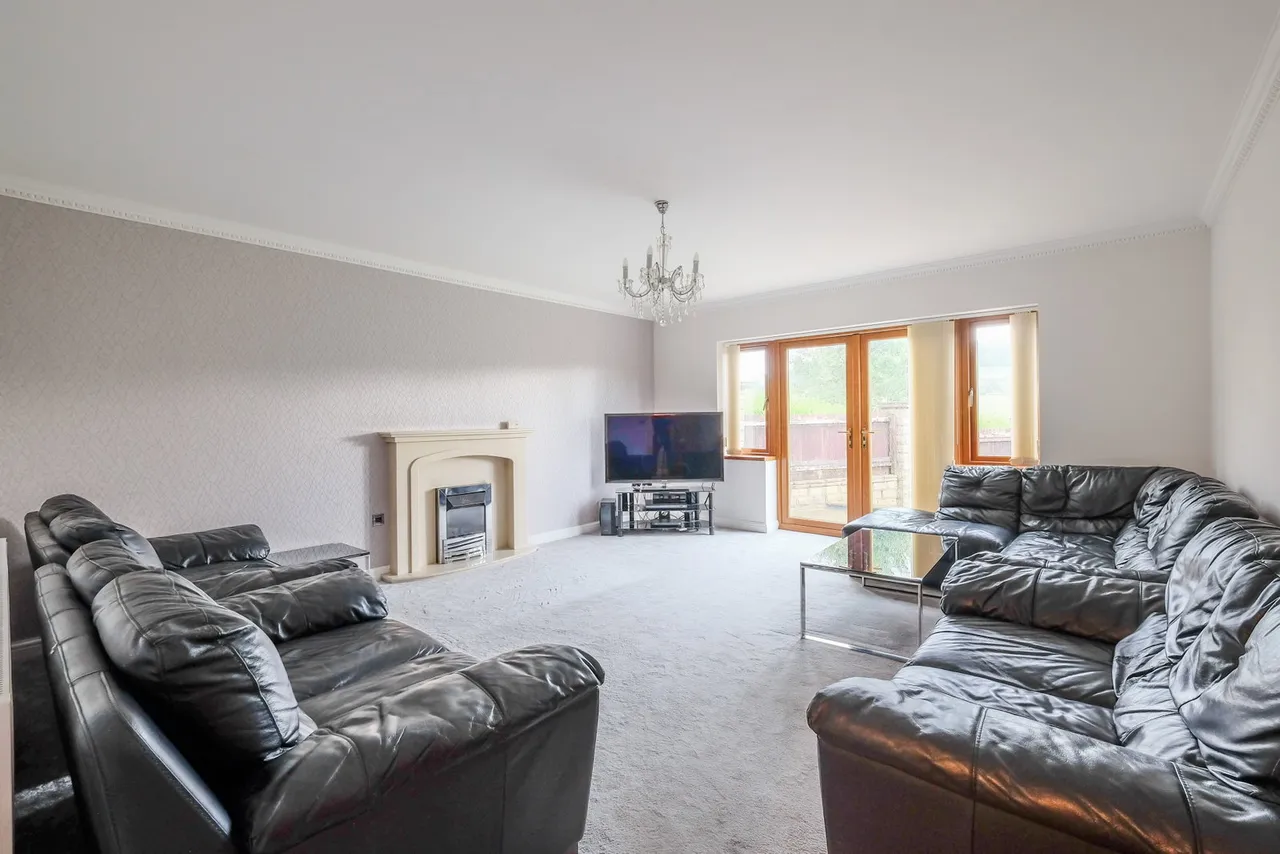 Prince Wood Lane, Huddersfield, HD2, photo 3