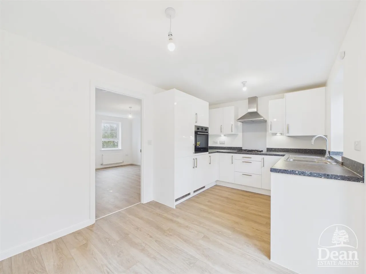 Cooke Way, Lydney, photo 5