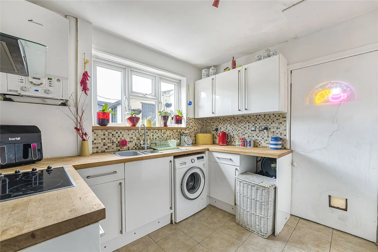 Alamein Road, Swanscombe, DA10, photo 28