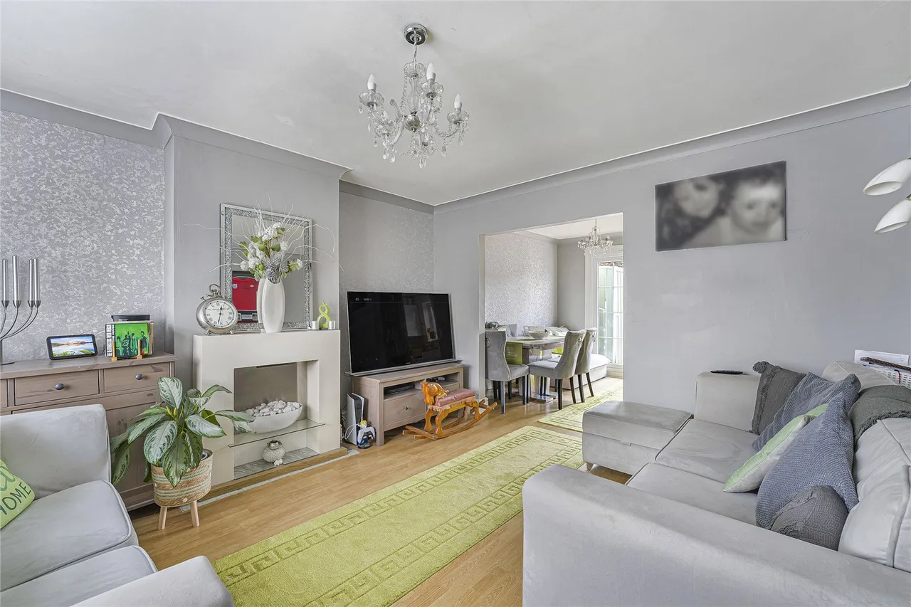Alamein Road, Swanscombe, DA10, photo 4