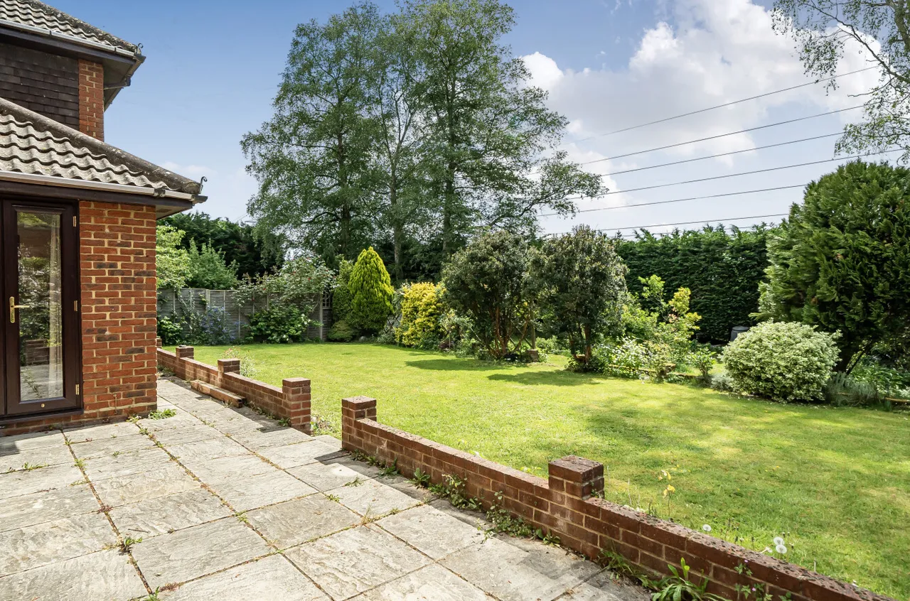 Southwood, Wokingham, Berkshire, RG40 2HF, photo 24