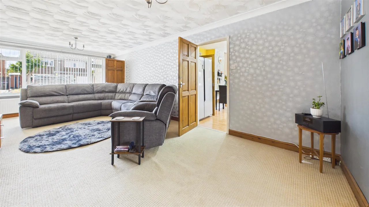 Fir Avenue, Bourne, photo 11