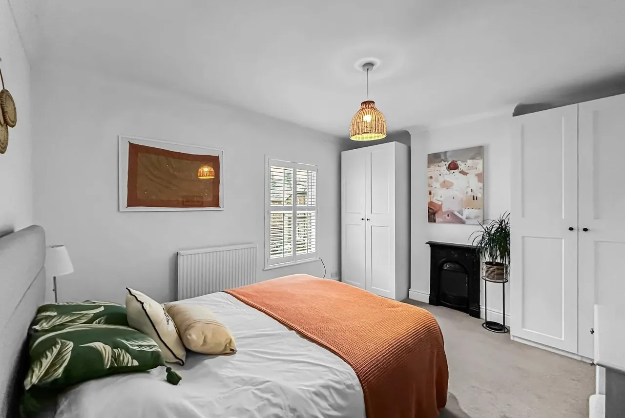 Park Road, Hale, Cheshire WA15 9LR, photo 18