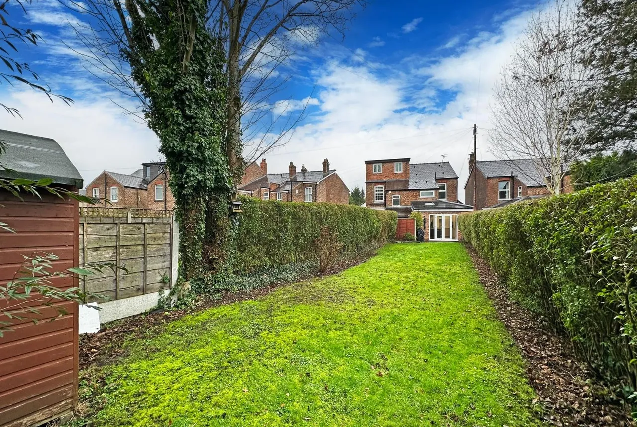 Park Road, Hale, Cheshire WA15 9LR, photo 6