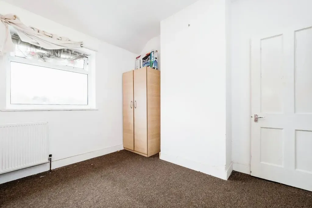 Digby Gardens, Dagenham, RM10, photo 4