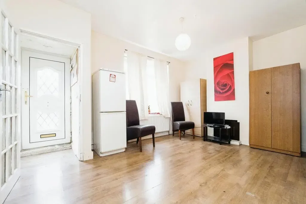 Digby Gardens, Dagenham, RM10, photo 14