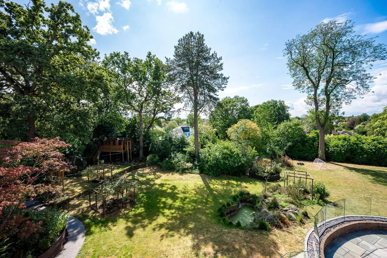 Harrop Road, Hale, WA15, photo 30
