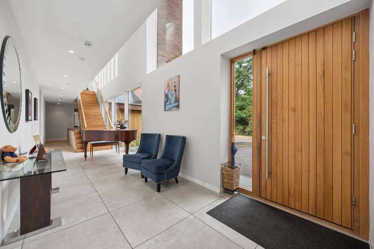 Harrop Road, Hale, WA15, photo 4
