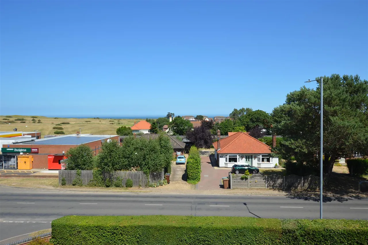 Langham Court, Sheringham, NR26, photo 13