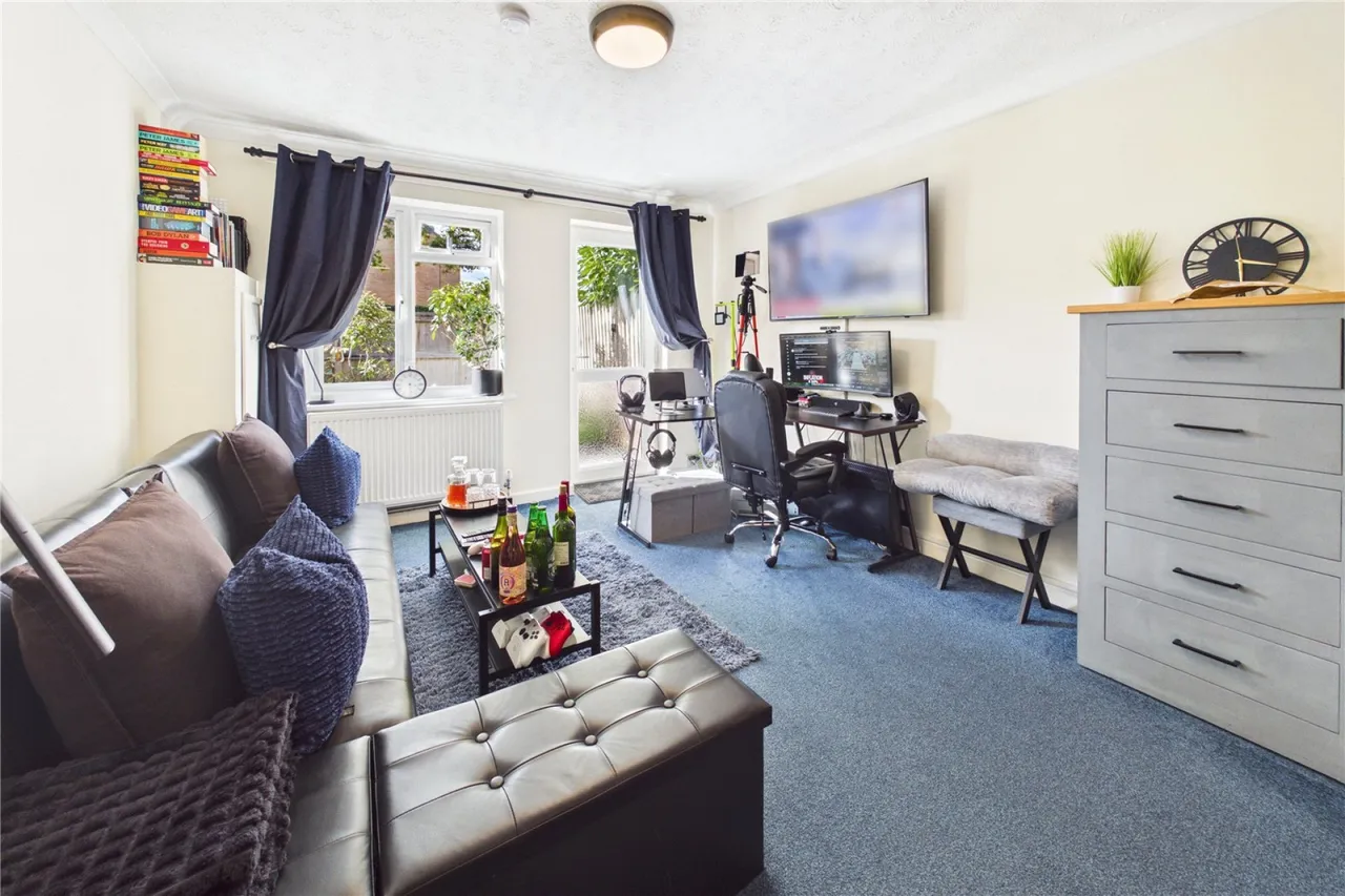 Boscawen Way, Thatcham, RG19, photo 3