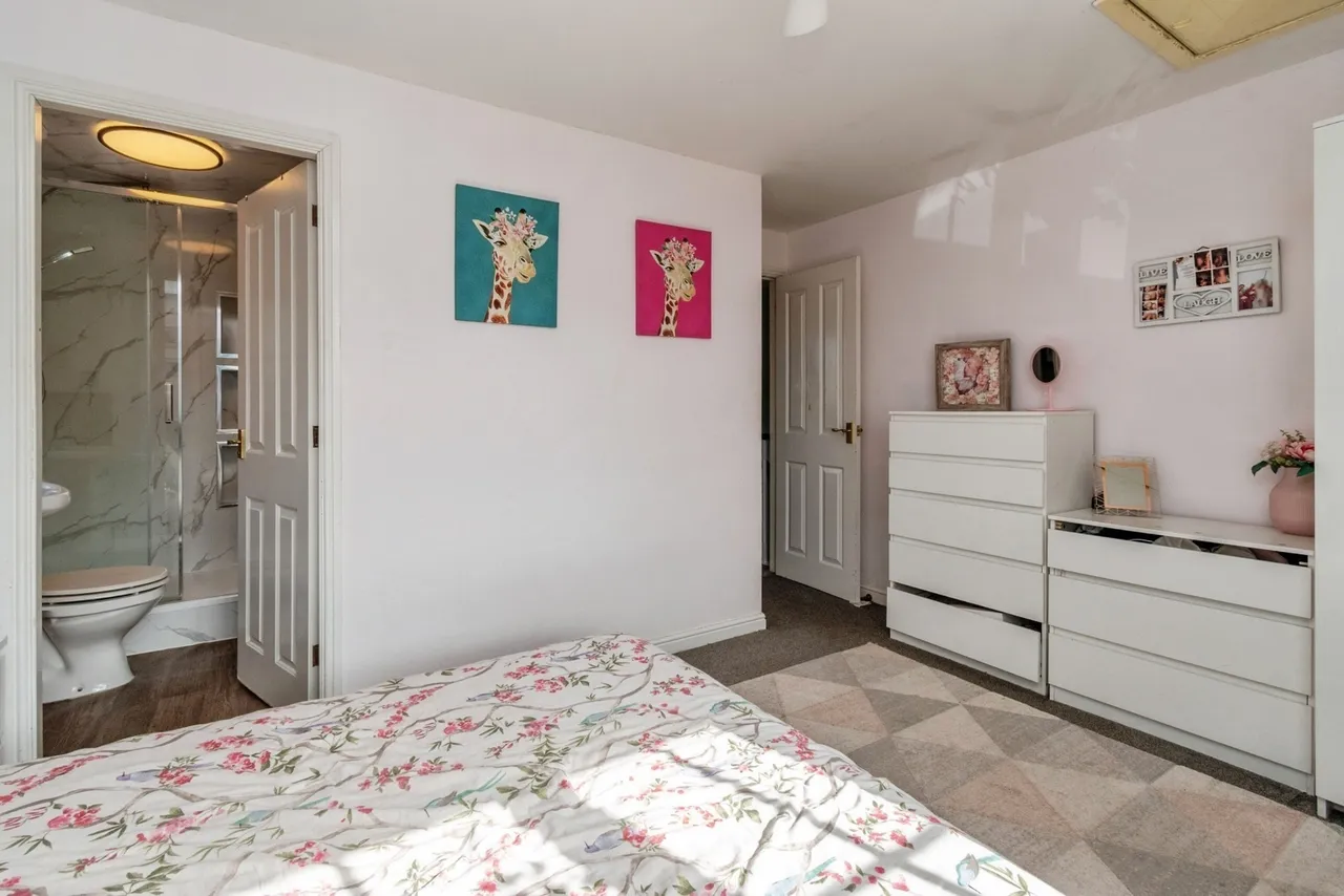 Bickley Road, Bilston, WV14, photo 14