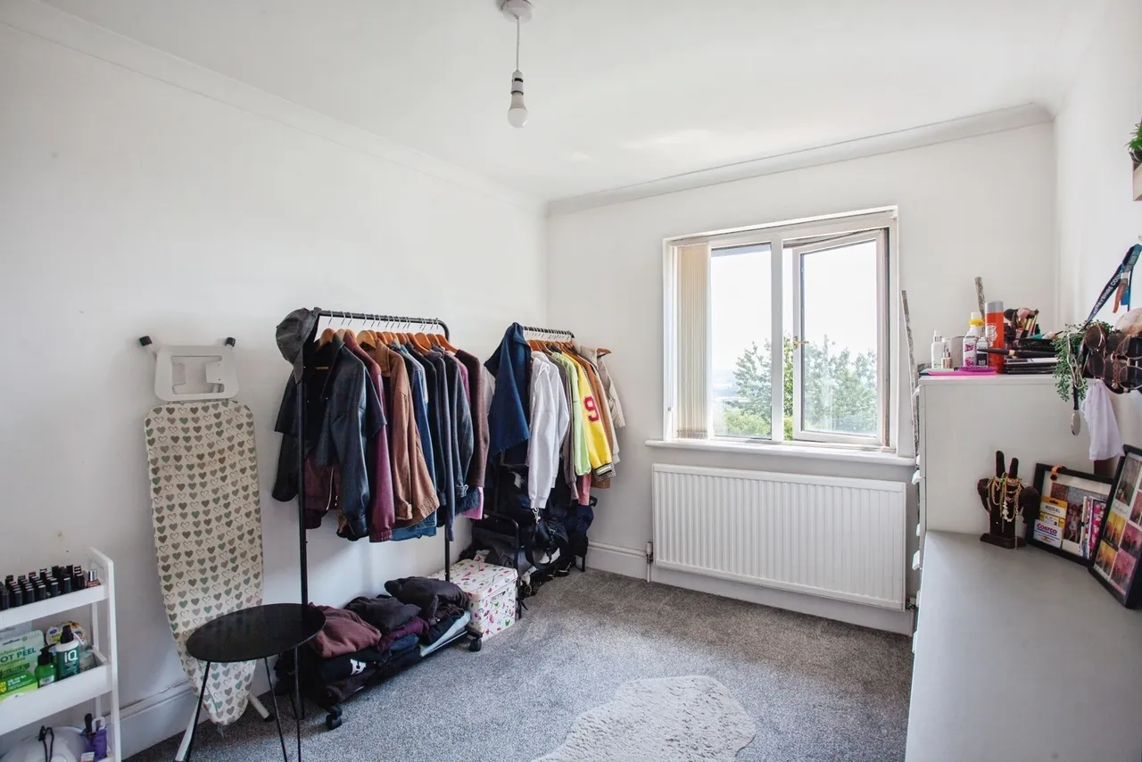 Sandstone Road, Sheffield, S9, photo 11