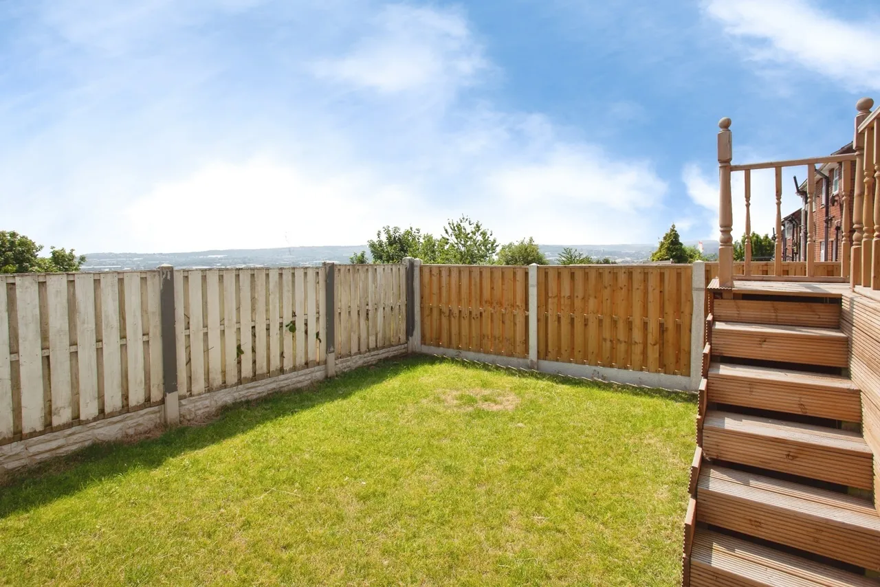 Sandstone Road, Sheffield, S9, photo 13