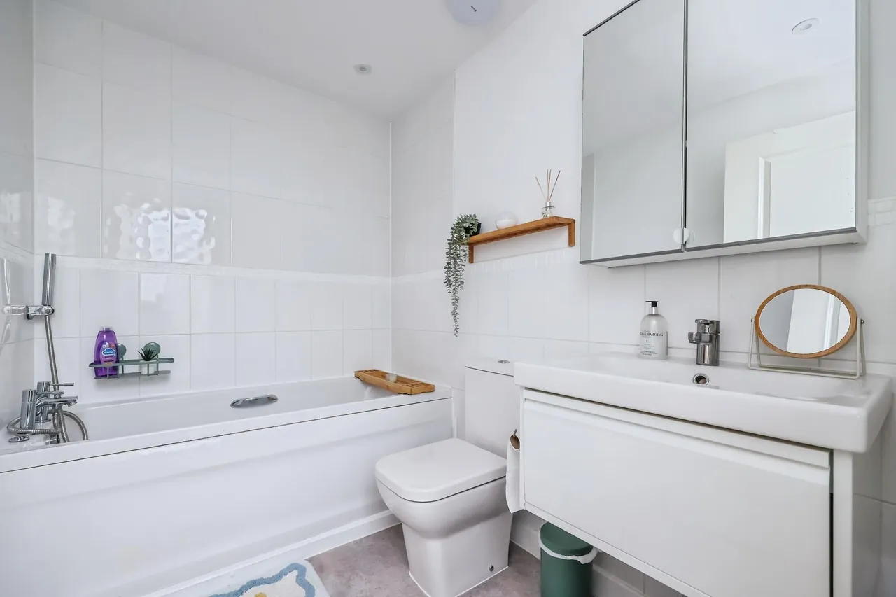 Cartwright Way, Beeston, NG9, photo 21