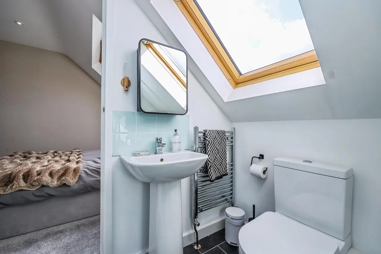 Cartwright Way, Beeston, NG9, photo 12