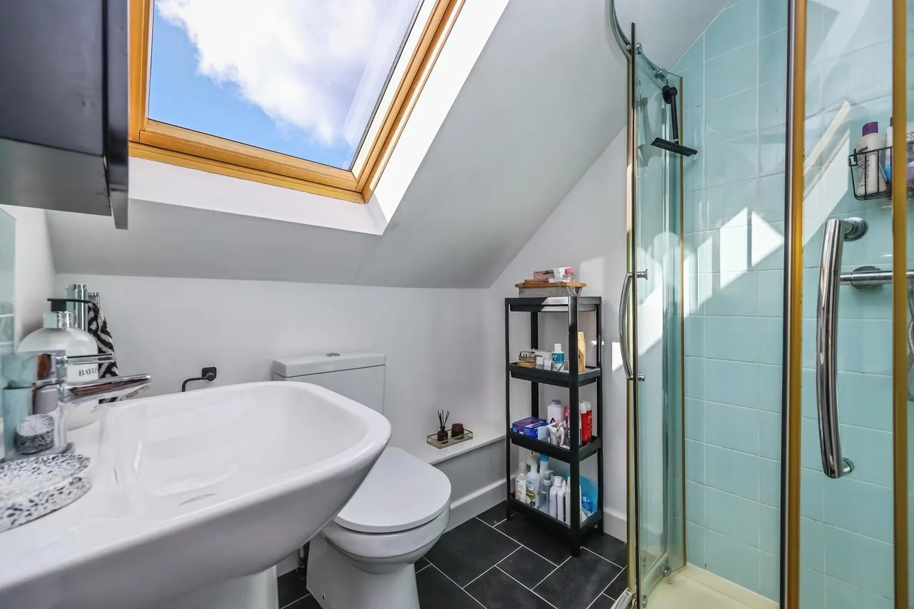 Cartwright Way, Beeston, NG9, photo 11