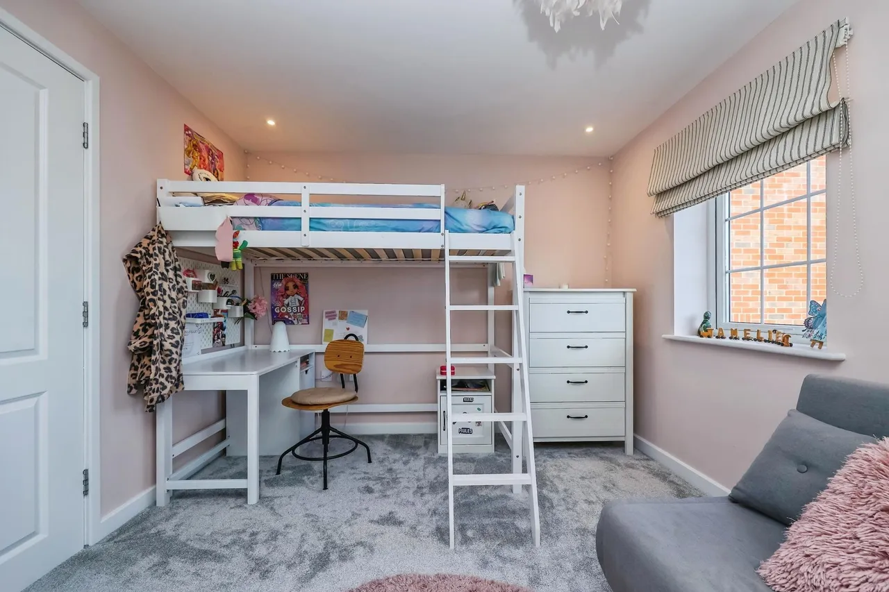Cartwright Way, Beeston, NG9, photo 18