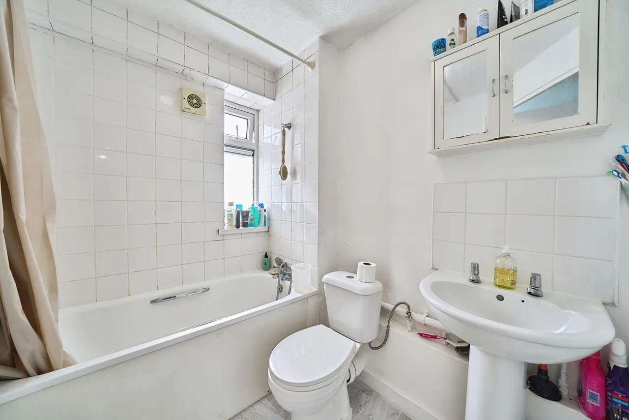 Crownfield Road, London, E15, photo 8