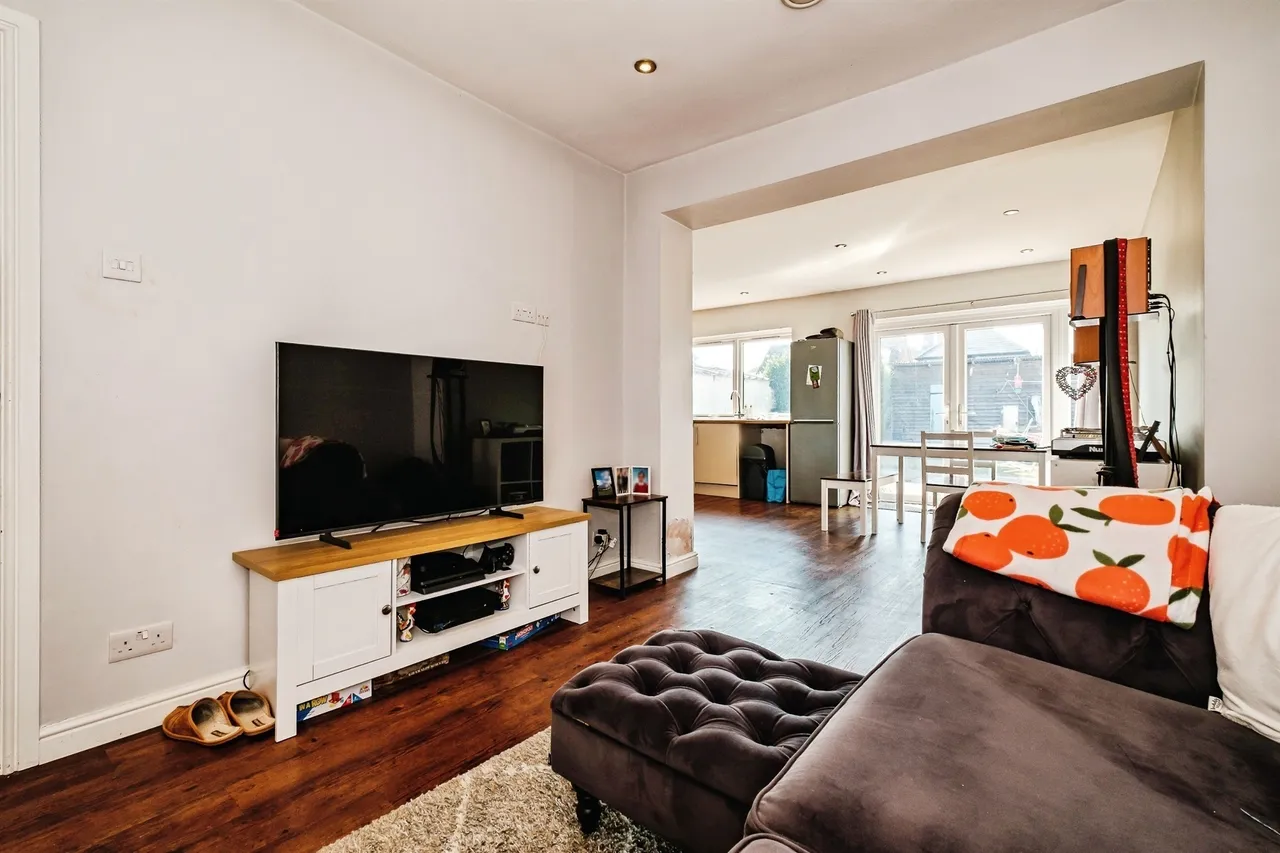 West Way, Lancing, BN15, photo 3