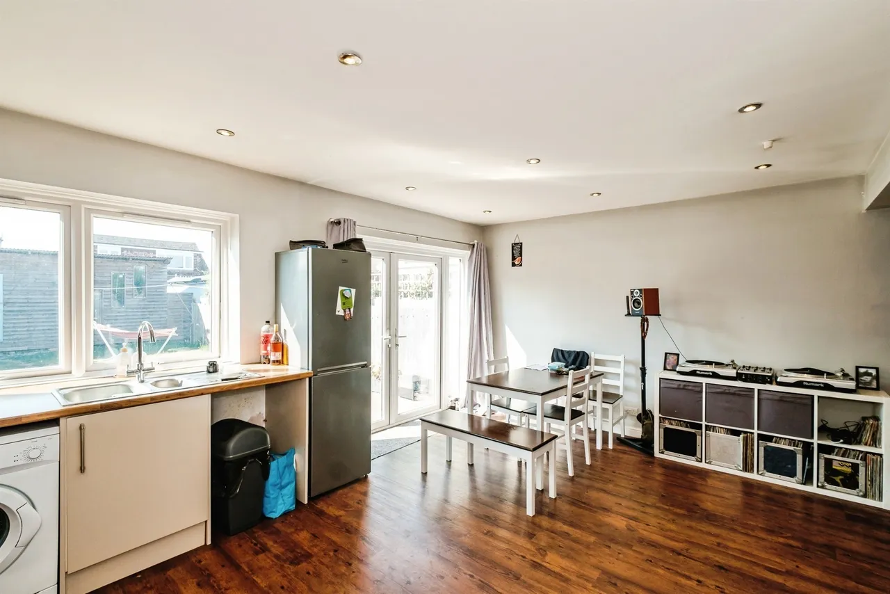 West Way, Lancing, BN15, photo 12