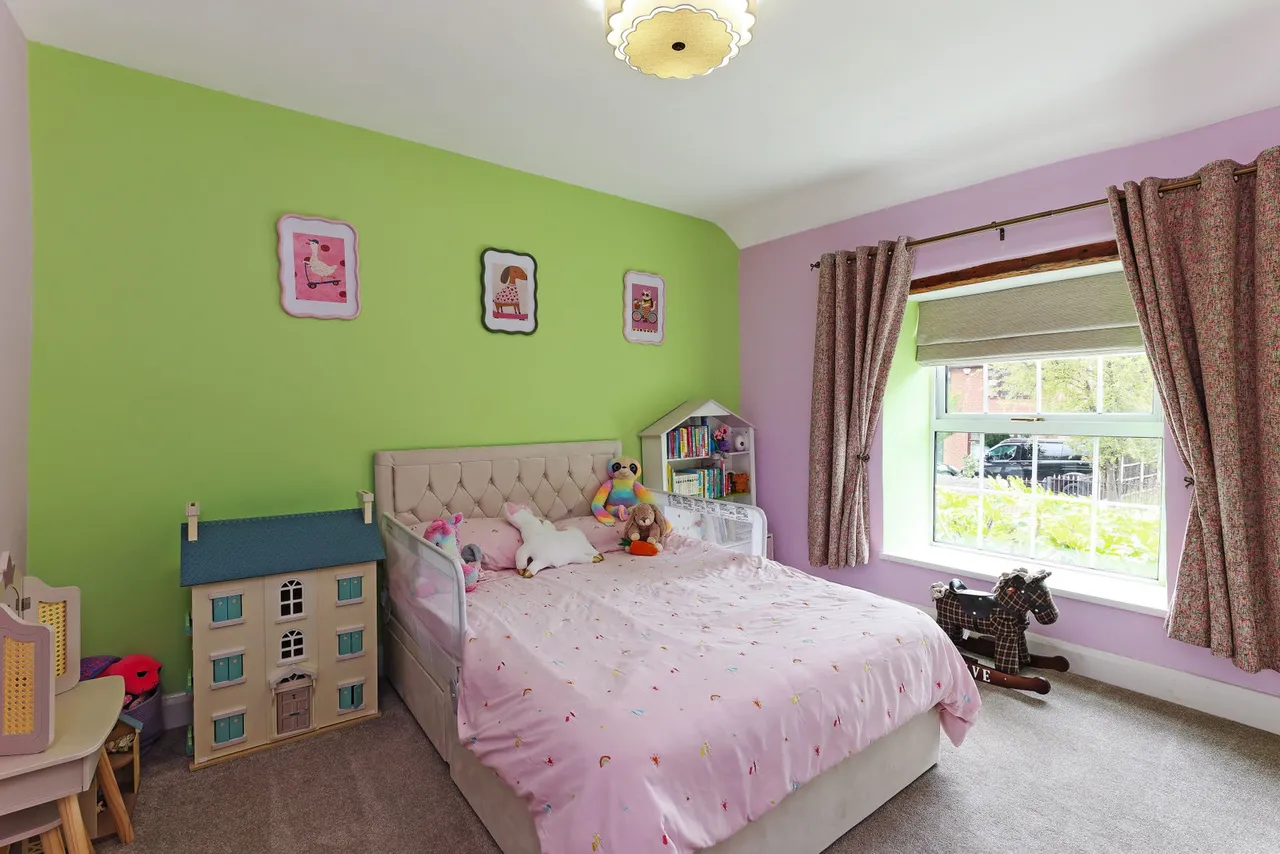 Mansfield Road, Creswell, S80, photo 17
