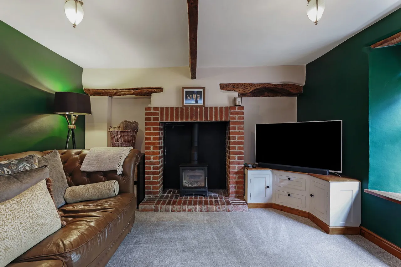Mansfield Road, Creswell, S80, photo 4