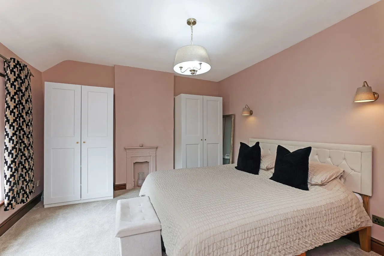 Mansfield Road, Creswell, S80, photo 15