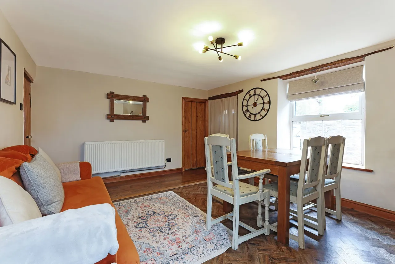 Mansfield Road, Creswell, S80, photo 8