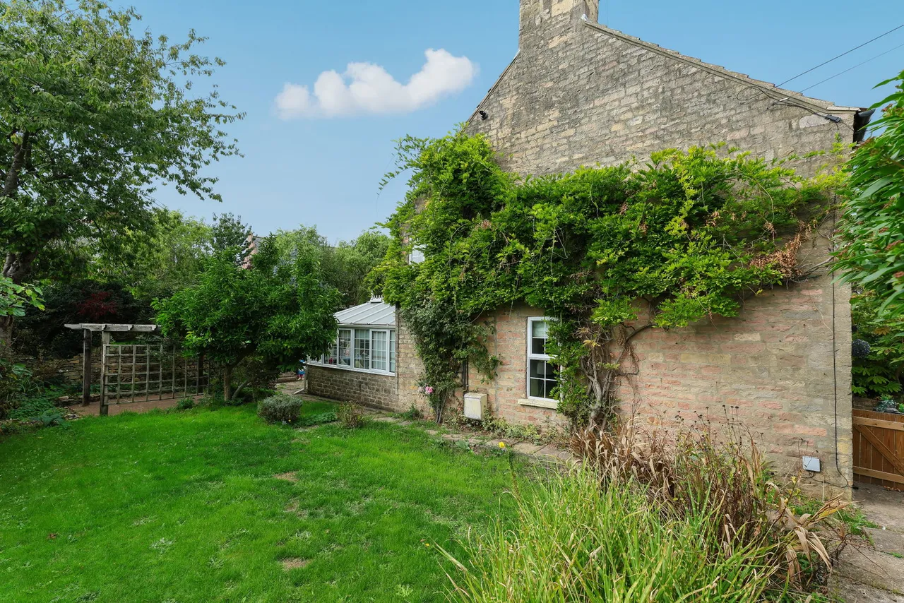 Mansfield Road, Creswell, S80, photo 33