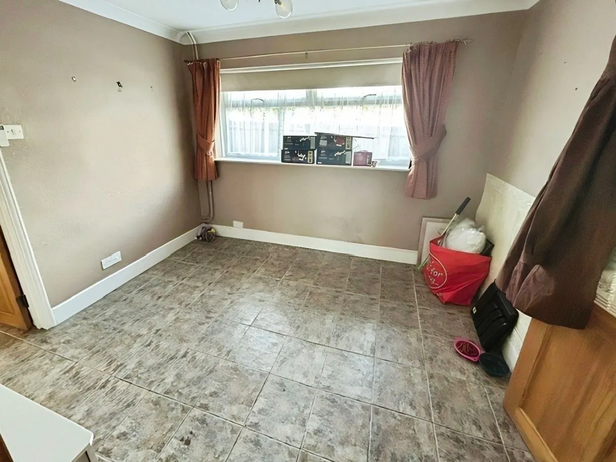 Cefn Road, Cefn Cribwr, CF32, photo 6