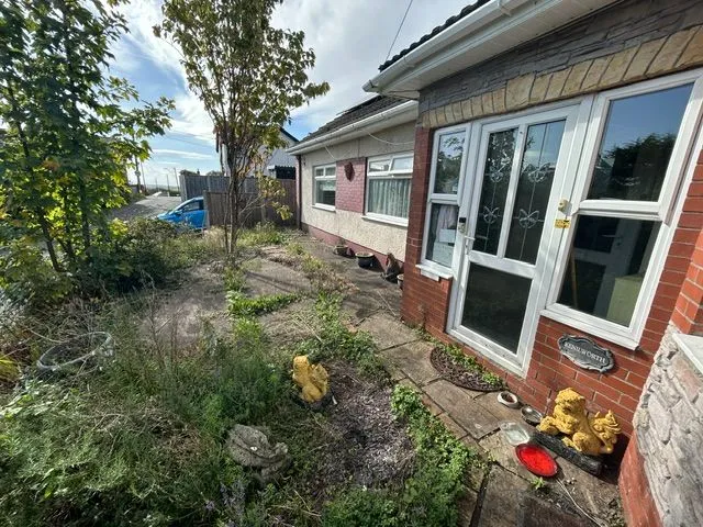 Cefn Road, Cefn Cribwr, CF32, photo 13