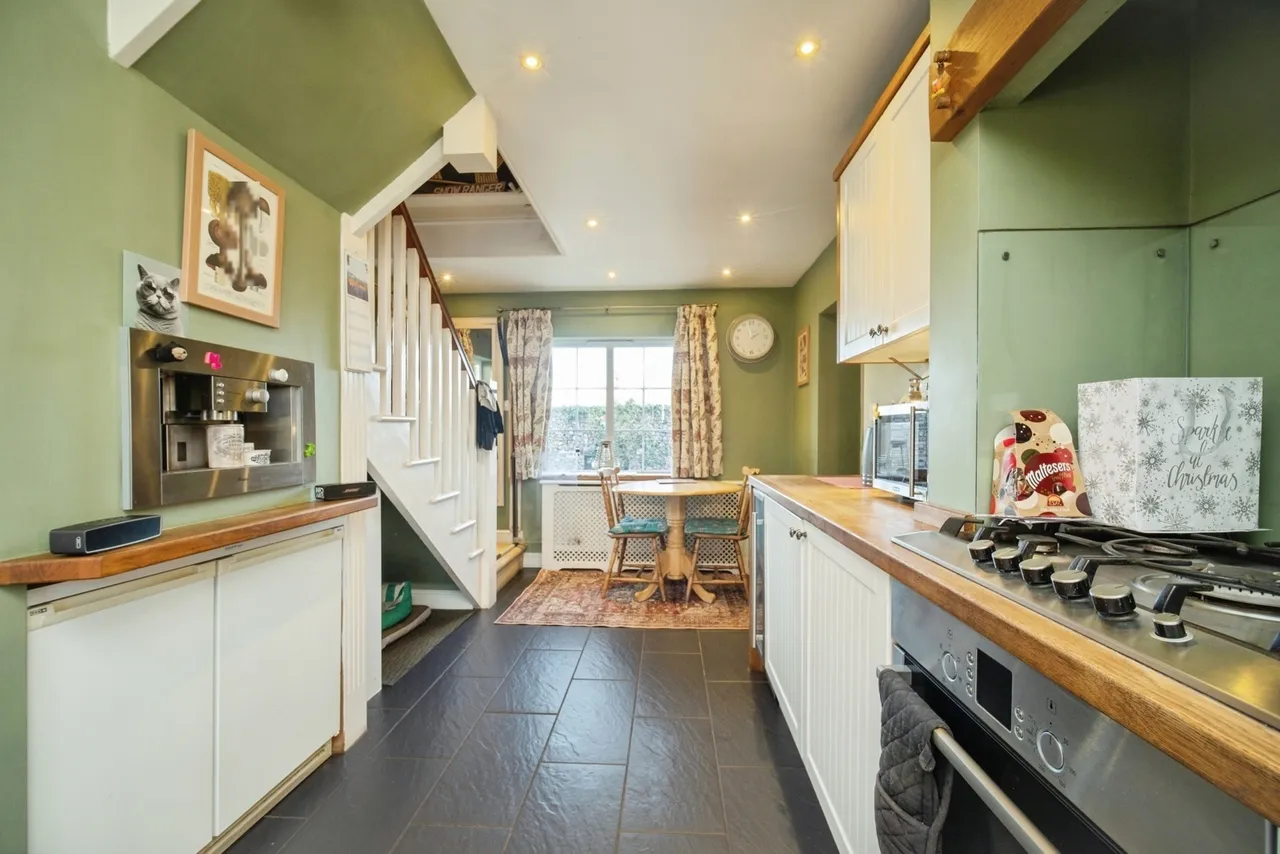 Farnborough Road, Farnham, GU9, photo 35