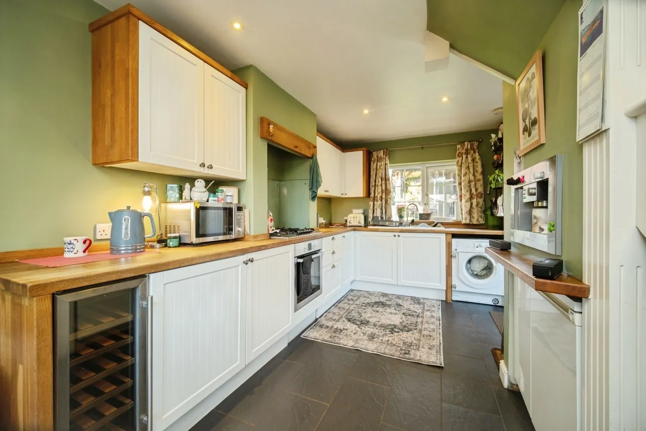 Farnborough Road, Farnham, GU9, photo 36