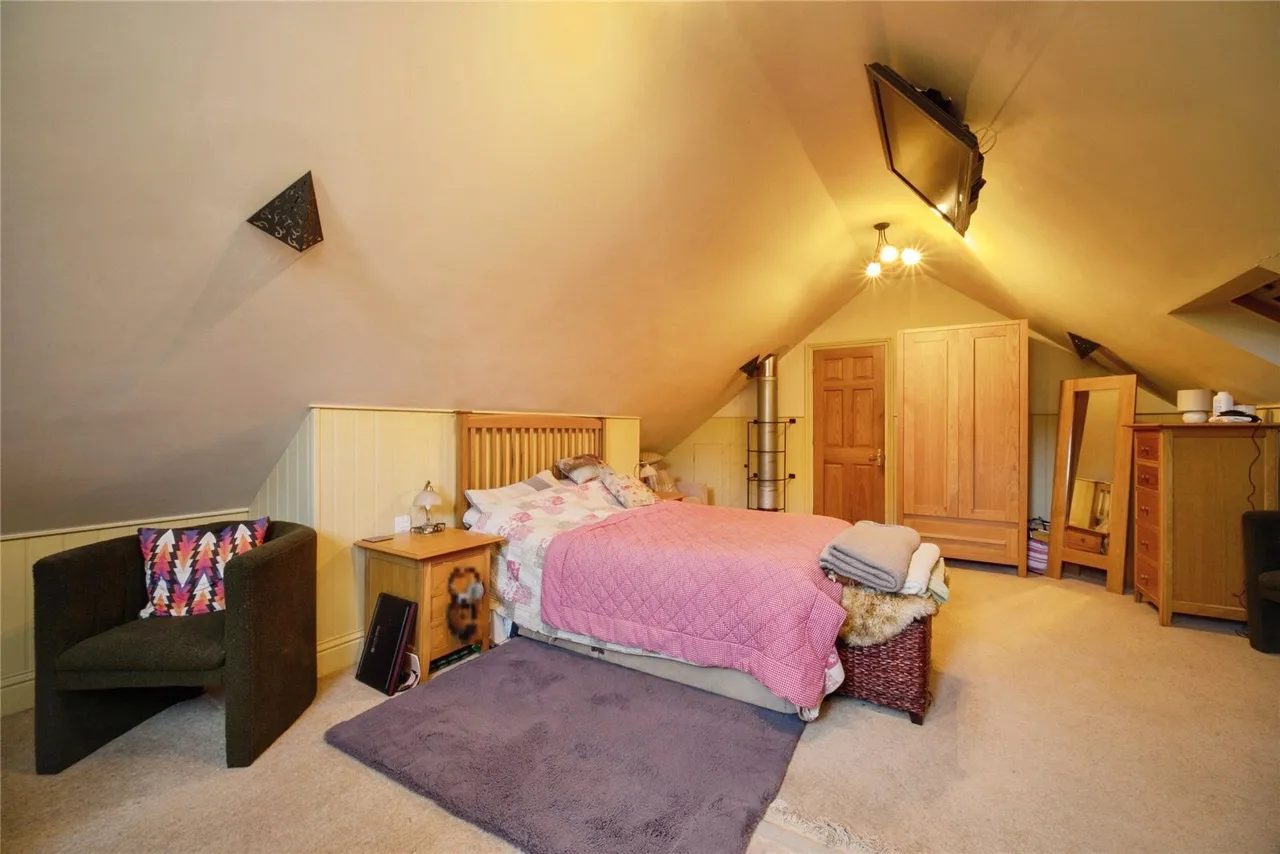 Farnborough Road, Farnham, GU9, photo 9