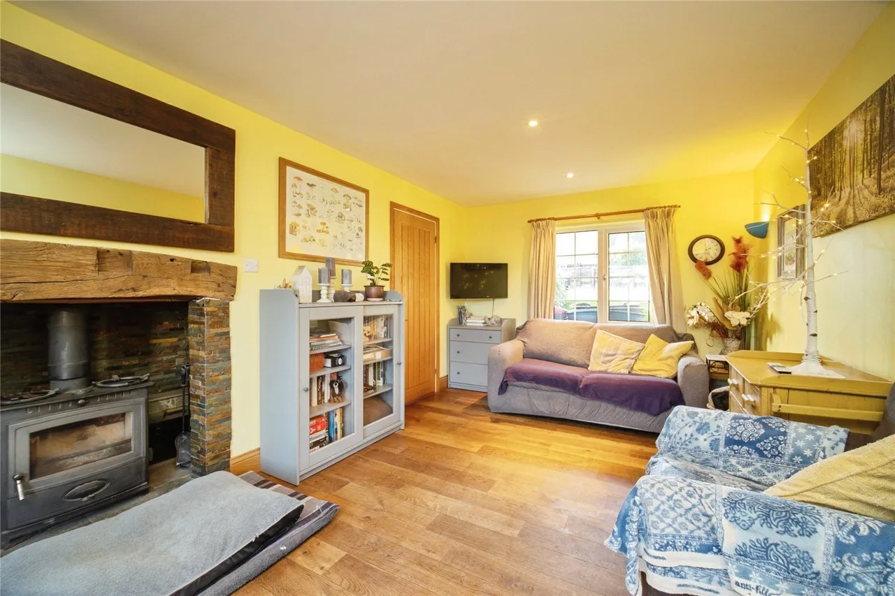 Farnborough Road, Farnham, GU9, photo 8