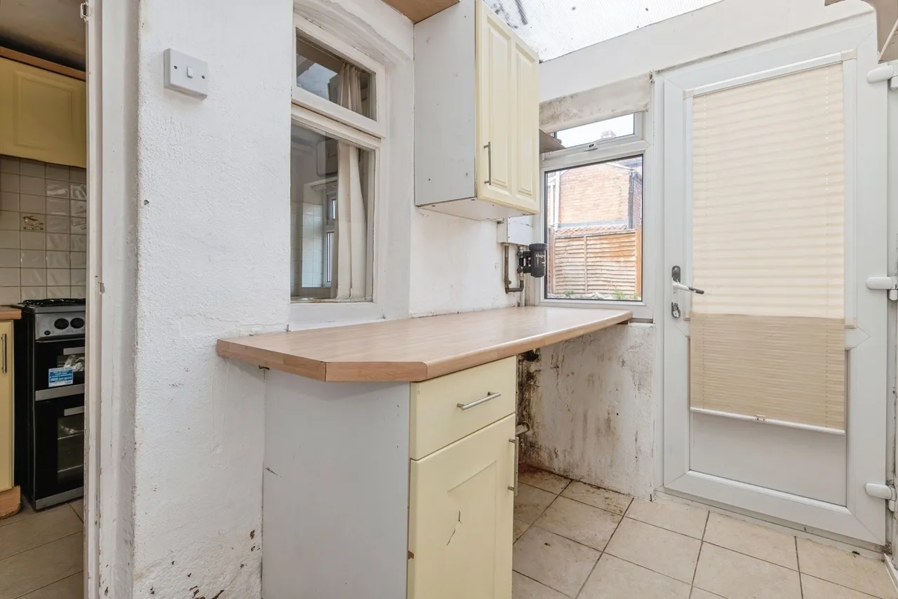 Gloucester Street, Taunton, TA1, photo 13