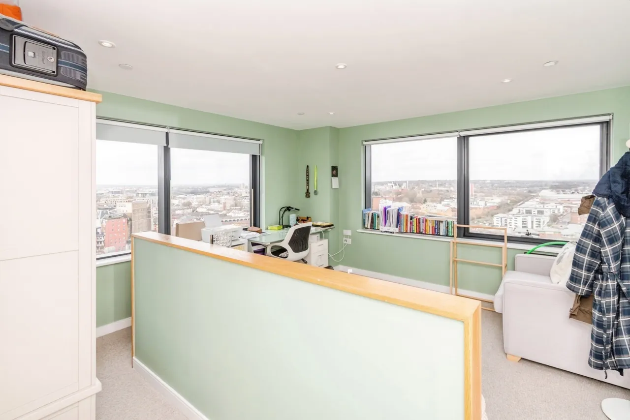 Ocean Way, Southampton, SO14, photo 17