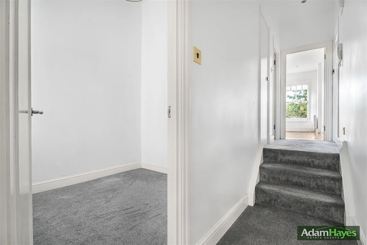 Torrington Park, North Finchley, N12, photo 12