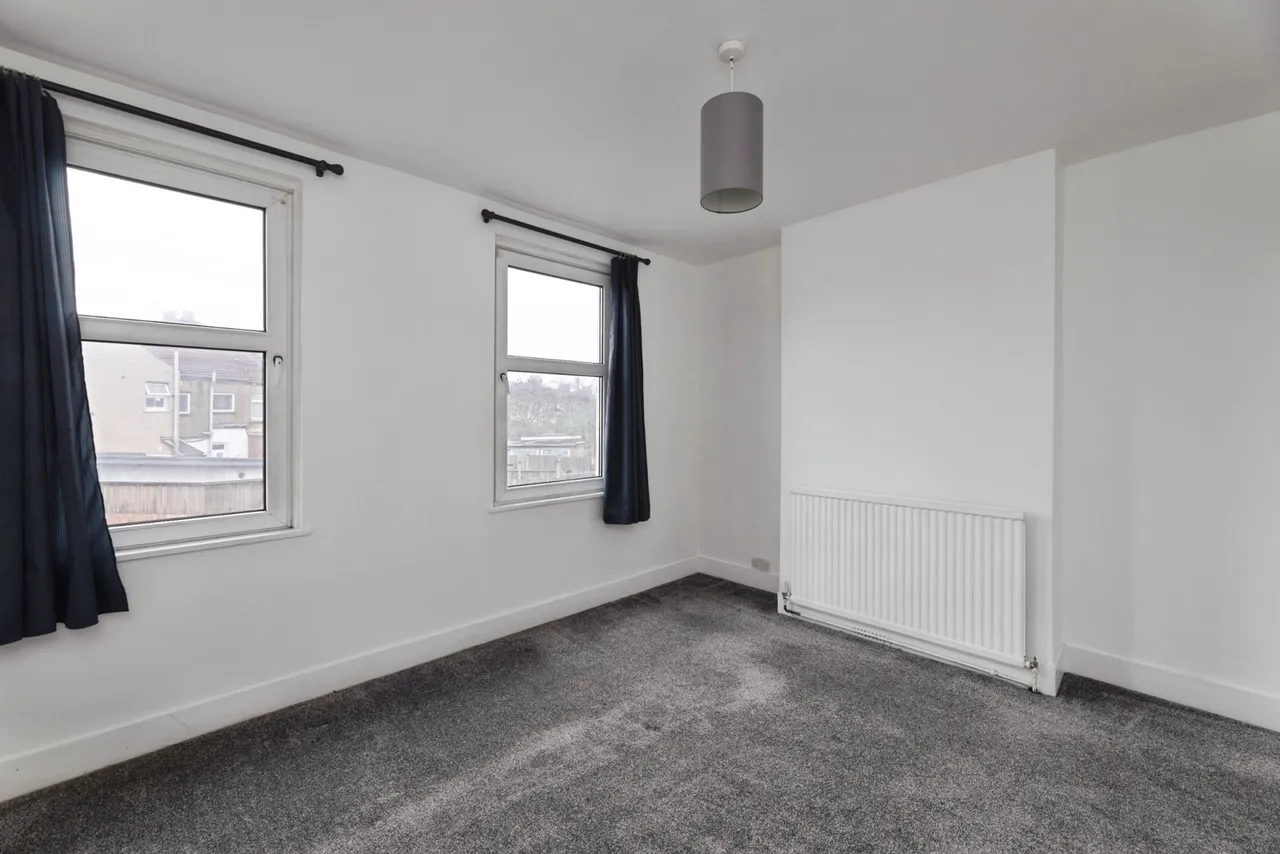 Eastbury Avenue, Barking, IG11, photo 9