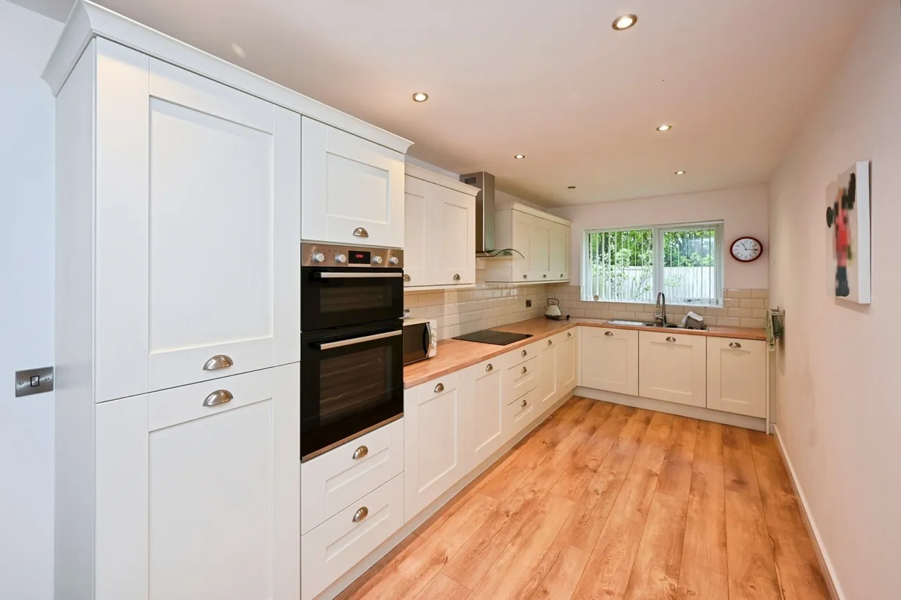 Bransdale Heights, Forest Town, Mansfield, Nottinghamshire, NG19, photo 4