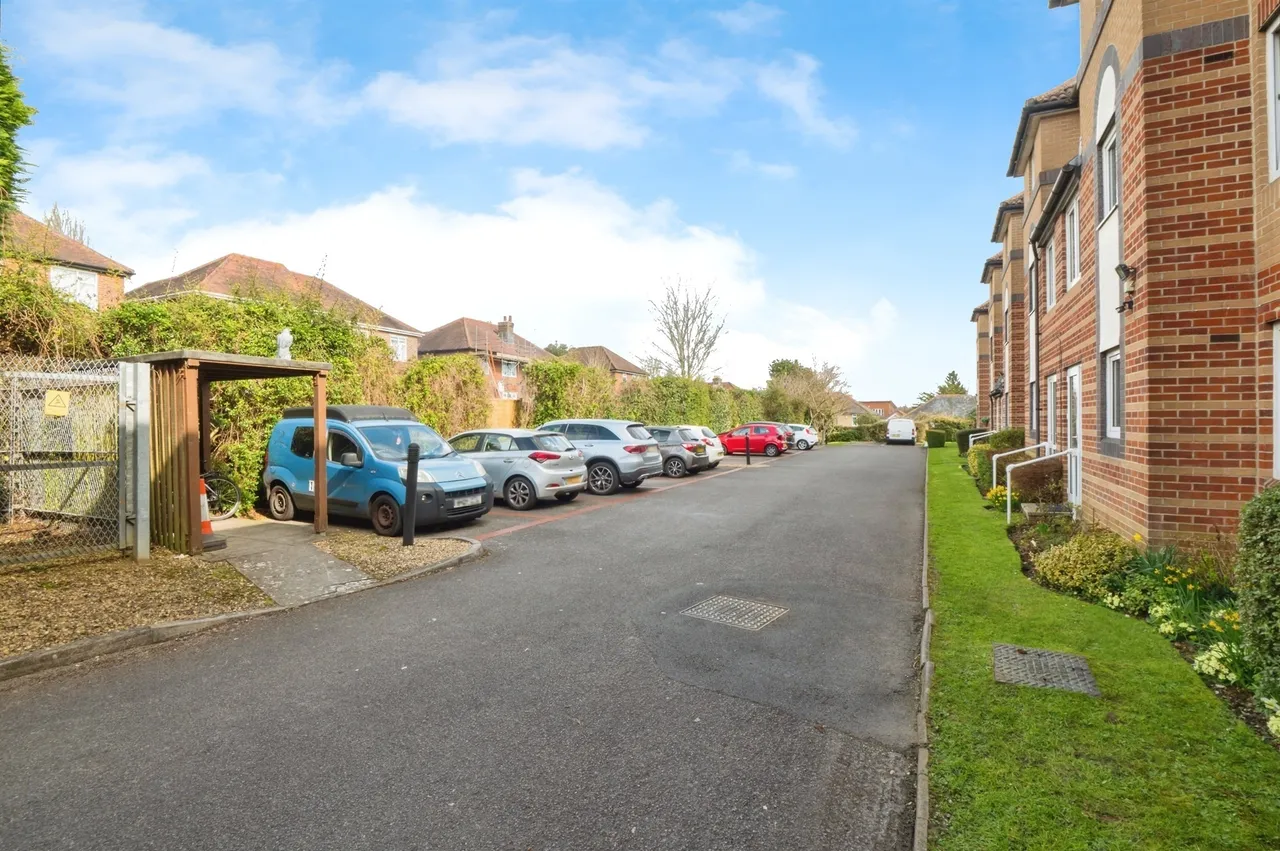 Grosvenor Road, Southampton, photo 10