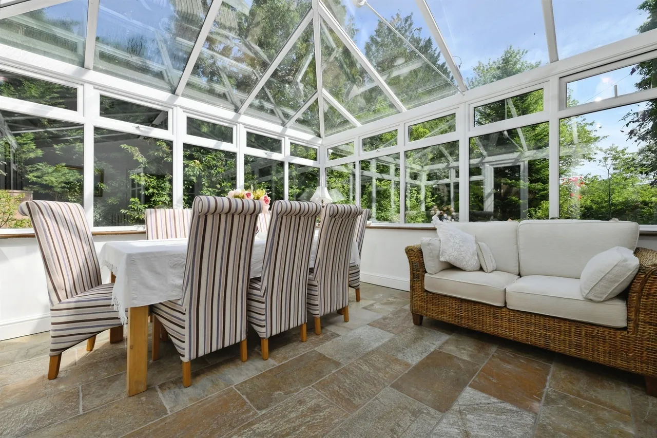 Bromley Lane, Standon, Ware, photo 11