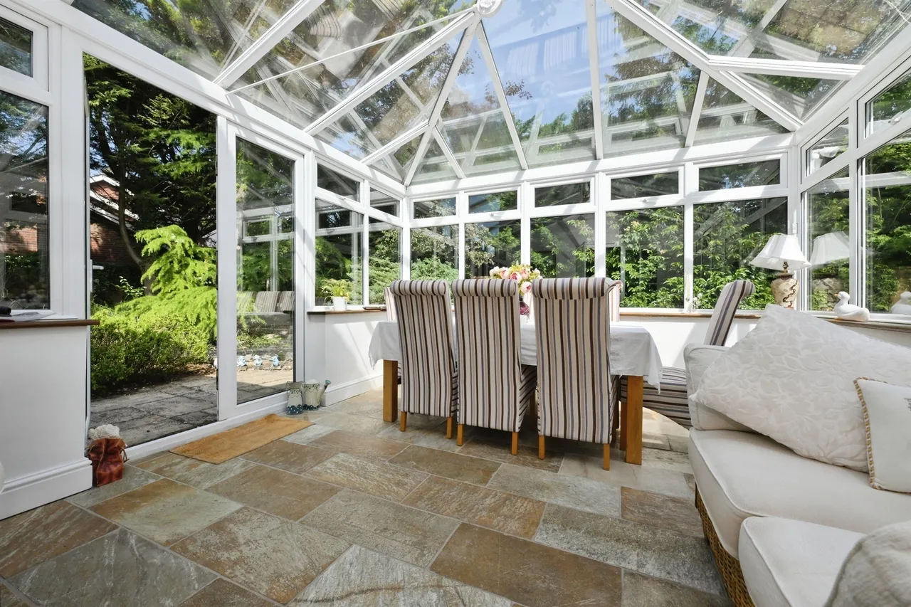Bromley Lane, Standon, Ware, photo 10