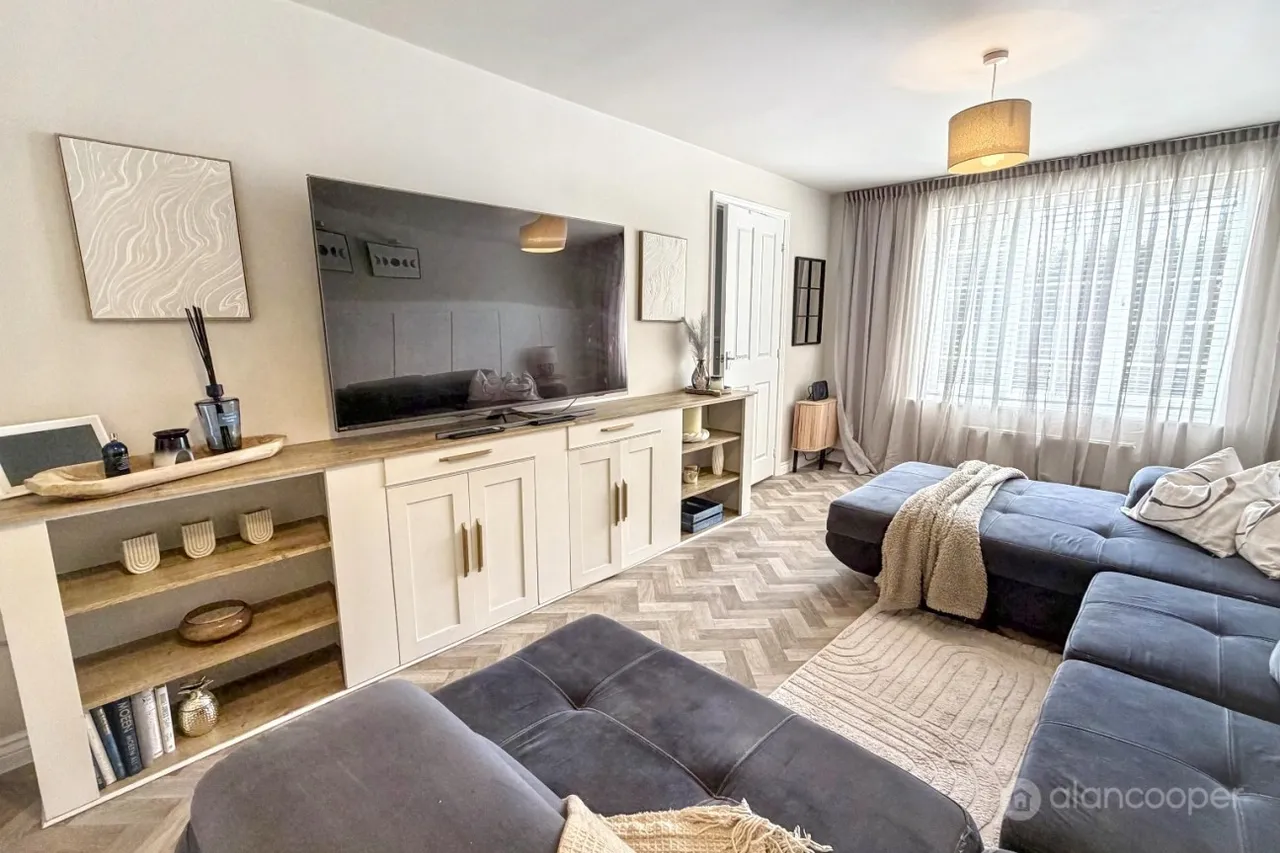 Harrow Lane, Weddington, CV10, photo 5