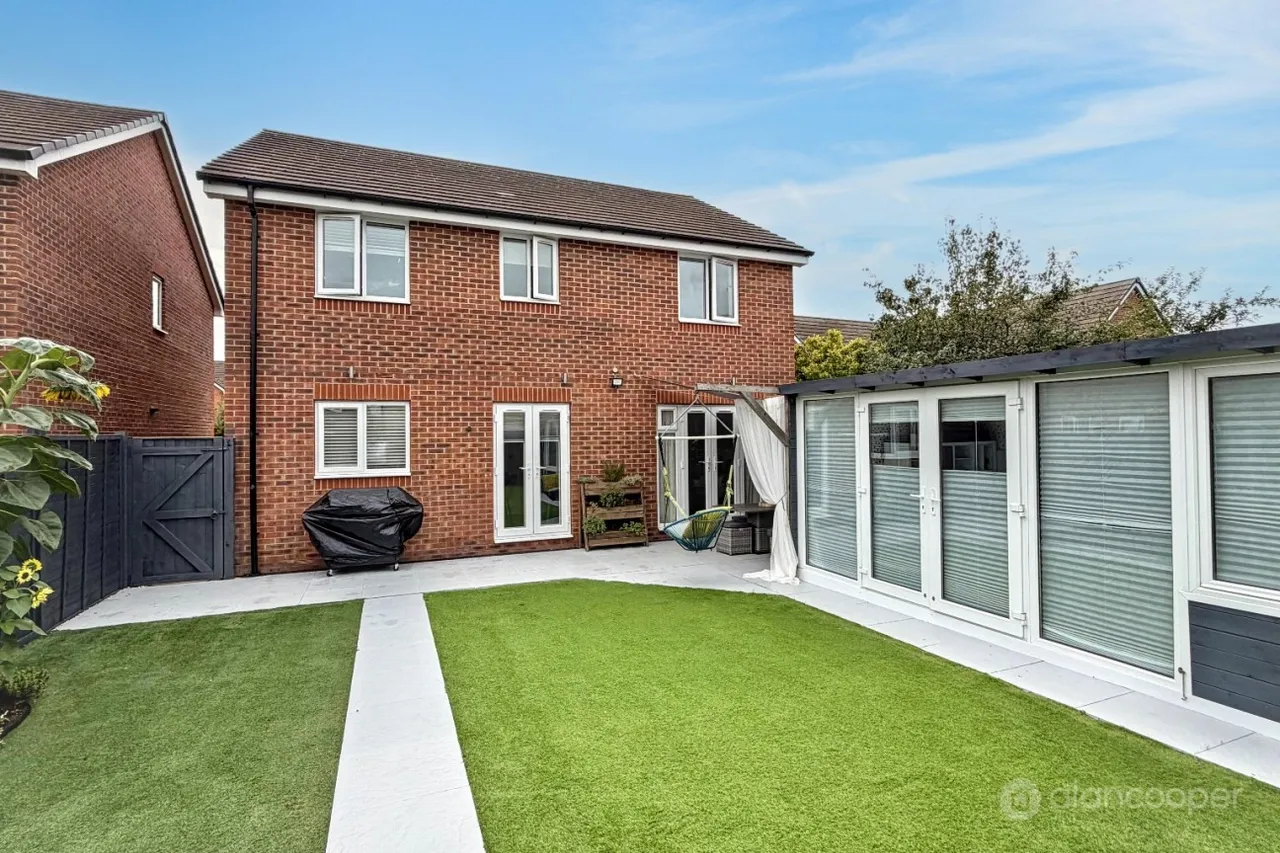 Harrow Lane, Weddington, CV10, photo 35